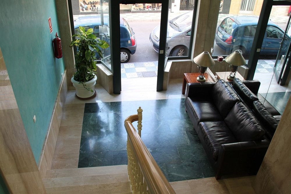Apartamentos Jimmy Nerja Luaran gambar
